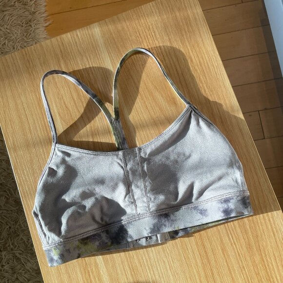 Lululemon Flow Y Nulu Bra *Light Support, A–C Cups - Picture 14 of 16